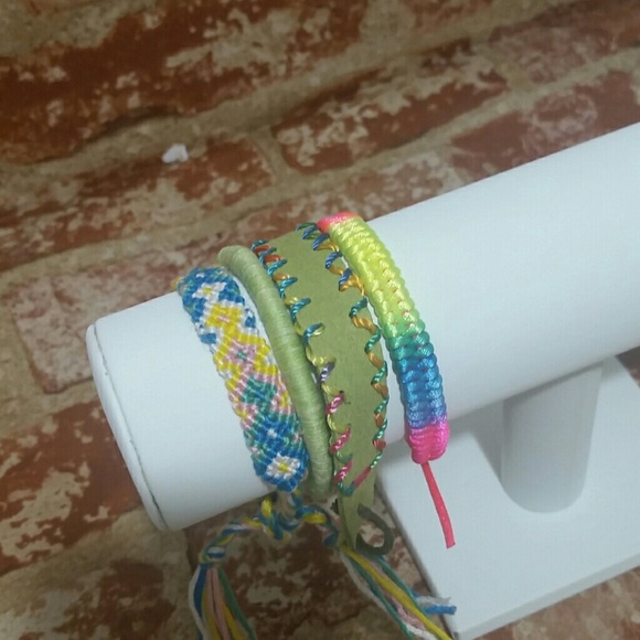 Bracelets Friendship Set of 4 green rainbow - Picture 6 of 6